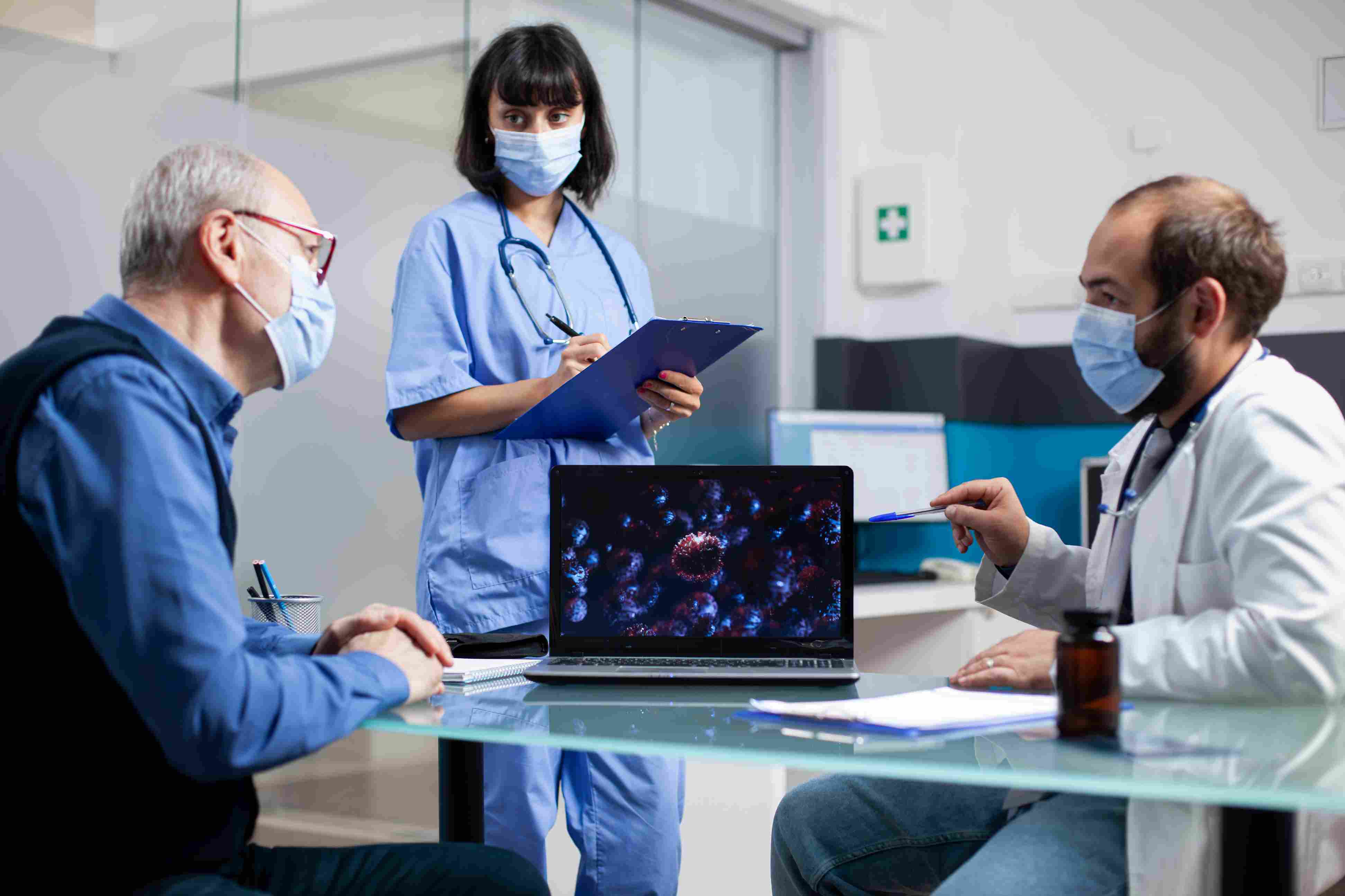discussion between a group of doctors
